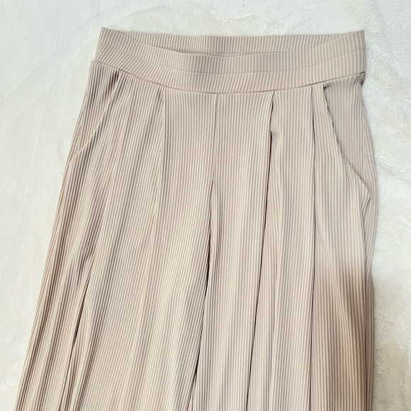 Saints & Hearts Ribbed Wide Leg Pull On Pants - Picture 4 of 10